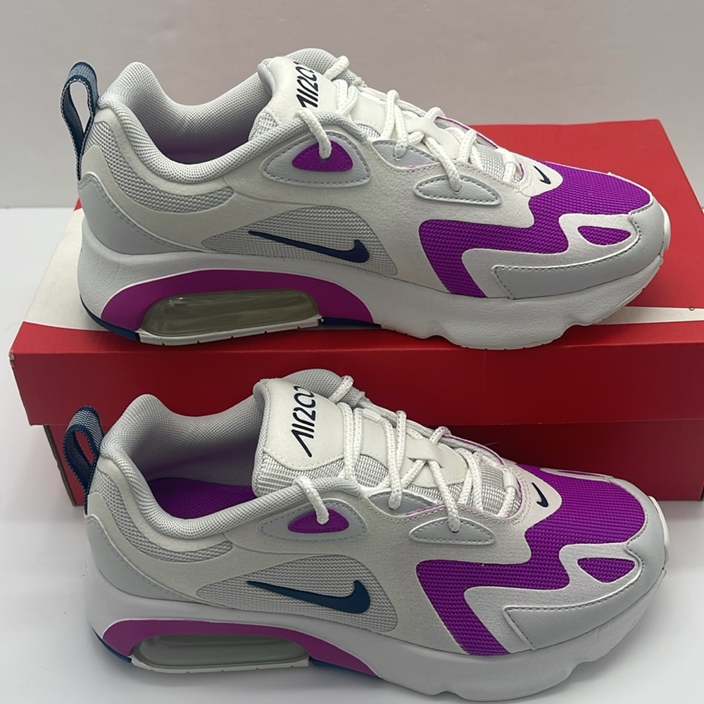 Nike WMNS White and Pink Sneakers AIR MAX 200
PHOTON DUST/VALERIAN BLUE - Picture 2 of 16